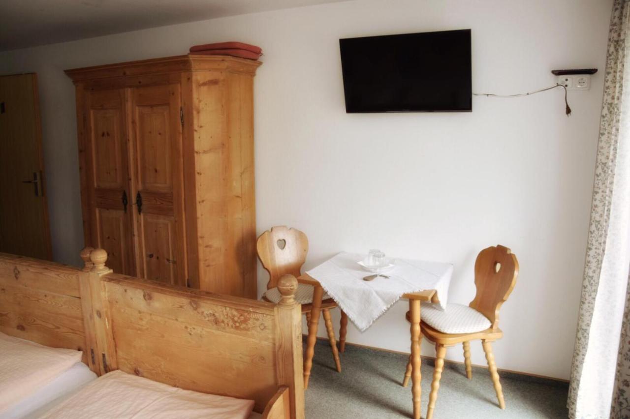 Bauernhof Kotz Bed & Breakfast Brunnen Екстериор снимка