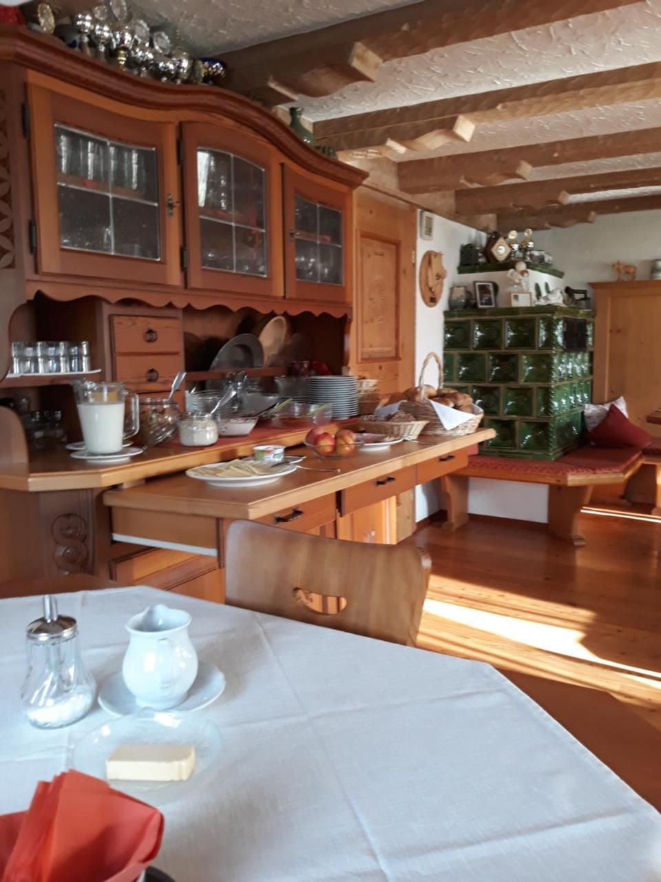 Bauernhof Kotz Bed & Breakfast Brunnen Екстериор снимка