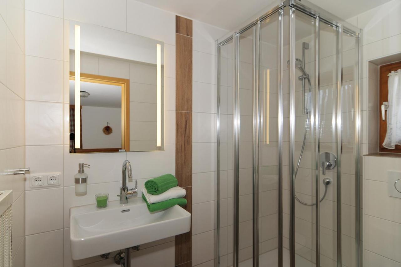 Bauernhof Kotz Bed & Breakfast Brunnen Екстериор снимка